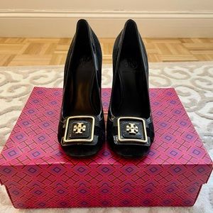 Tory Burch Classic All Leather Black Pump High Heels